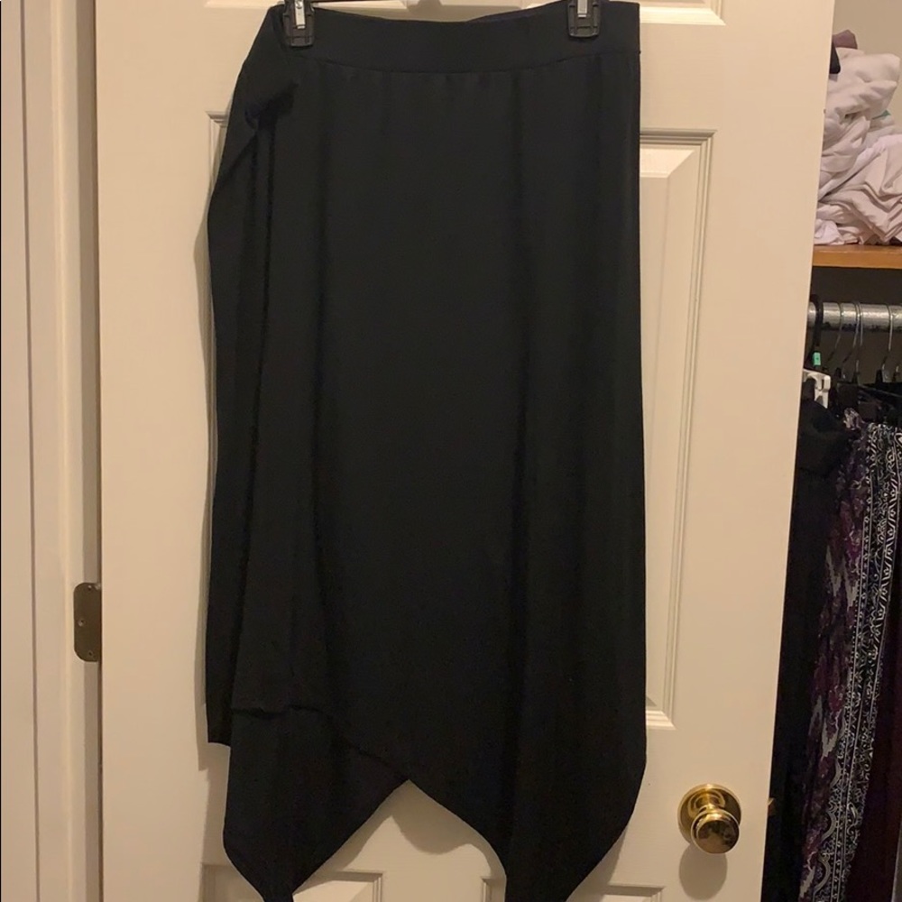 Black skirt